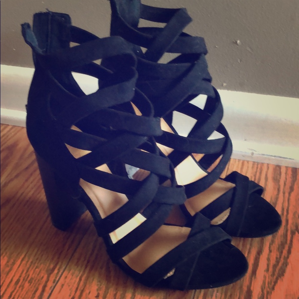 Faux suede size 8